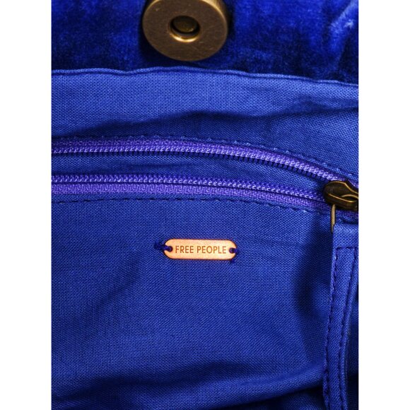 FREE PEOPLE Aria Mini Velvet Bag / Sapphire - Picture 3 of 5
